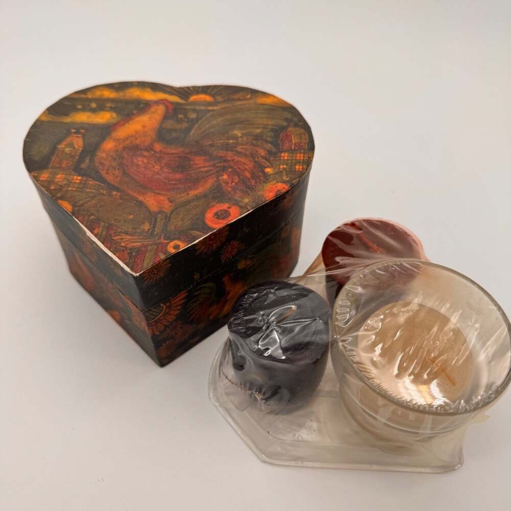 LANG Votive Candles Gift Box Heart Vanilla Apple Northwinds Country Core Rooster